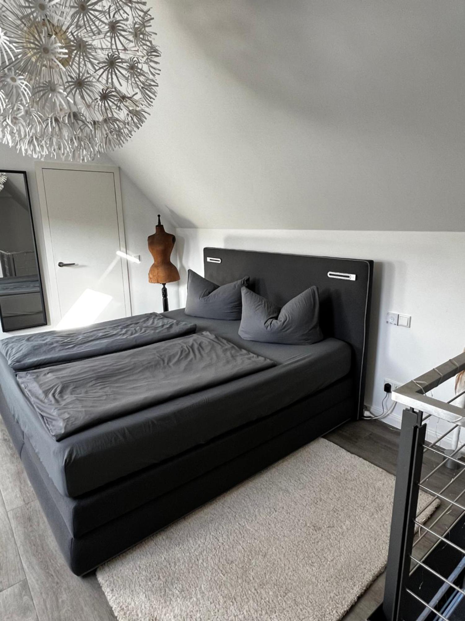 Moderne Galeriewohnung Mit Balkon Und Stellplatz Am Wenigemarkt Ерфурт Екстериор снимка