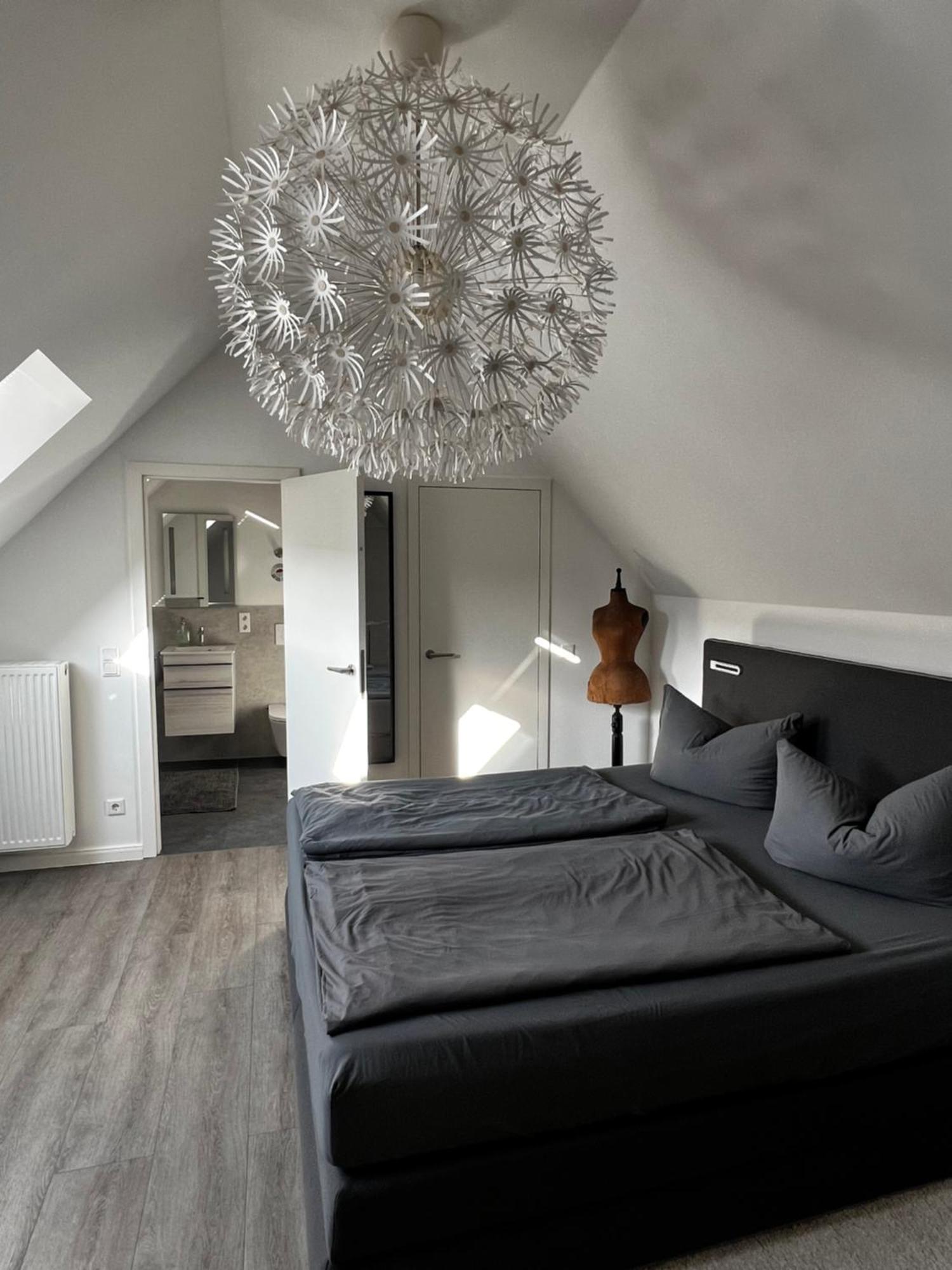 Moderne Galeriewohnung Mit Balkon Und Stellplatz Am Wenigemarkt Ерфурт Екстериор снимка